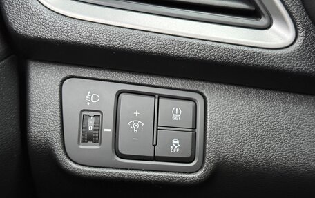 Hyundai Solaris II рестайлинг, 2018 год, 1 390 000 рублей, 12 фотография