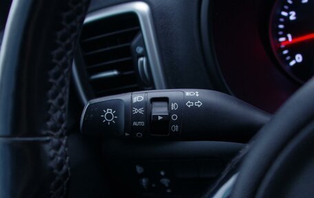 KIA Sportage IV рестайлинг, 2019 год, 2 399 000 рублей, 14 фотография