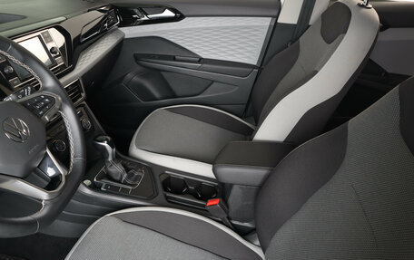 Volkswagen Taos, 2021 год, 2 269 000 рублей, 9 фотография