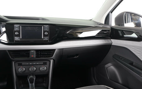 Volkswagen Taos, 2021 год, 2 269 000 рублей, 15 фотография