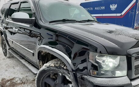 Chevrolet Tahoe III, 2008 год, 1 800 000 рублей, 2 фотография