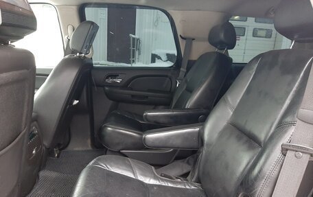 Chevrolet Tahoe III, 2008 год, 1 800 000 рублей, 8 фотография