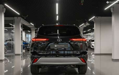 Toyota Highlander, 2025 год, 5 930 000 рублей, 6 фотография