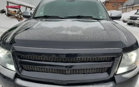 Chevrolet Tahoe III, 2008 год, 1 800 000 рублей, 3 фотография