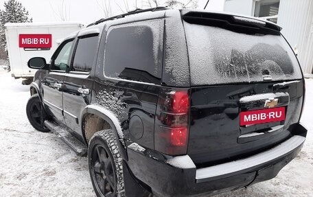 Chevrolet Tahoe III, 2008 год, 1 800 000 рублей, 4 фотография