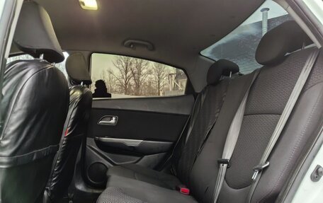 KIA Rio III рестайлинг, 2013 год, 590 000 рублей, 17 фотография