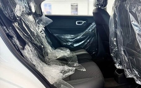 Honda Vezel, 2024 год, 2 490 000 рублей, 11 фотография