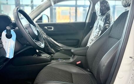 Honda Vezel, 2024 год, 2 490 000 рублей, 20 фотография