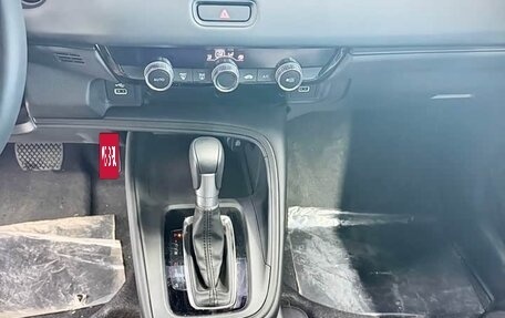 Honda Vezel, 2024 год, 2 490 000 рублей, 16 фотография