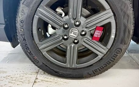 Honda Vezel, 2024 год, 2 490 000 рублей, 21 фотография