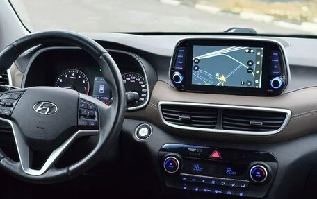 Hyundai Tucson III, 2020 год, 2 590 000 рублей, 9 фотография