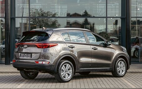 KIA Sportage IV рестайлинг, 2018 год, 1 855 000 рублей, 6 фотография