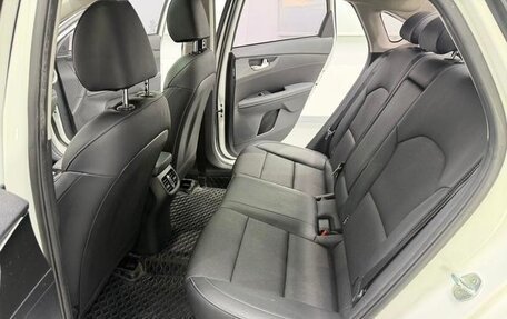 KIA K3, 2022 год, 1 650 469 рублей, 18 фотография