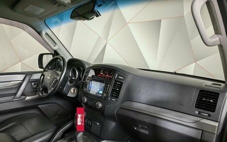 Mitsubishi Pajero IV, 2012 год, 1 898 000 рублей, 10 фотография