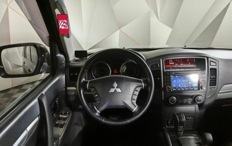Mitsubishi Pajero IV, 2012 год, 1 898 000 рублей, 17 фотография