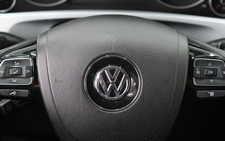 Volkswagen Touareg III, 2013 год, 2 059 000 рублей, 14 фотография