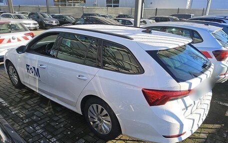 Skoda Octavia IV, 2022 год, 2 175 000 рублей, 2 фотография