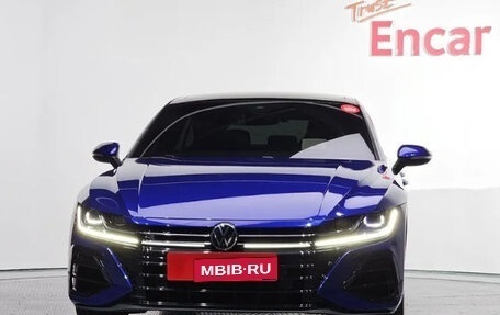 Volkswagen Arteon I, 2023 год, 4 500 000 рублей, 1 фотография