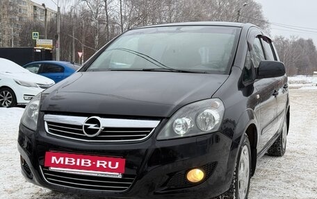 Opel Zafira B, 2011 год, 695 000 рублей, 2 фотография