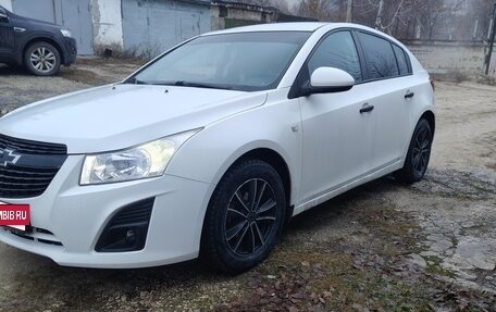 Chevrolet Cruze II, 2013 год, 630 000 рублей, 3 фотография
