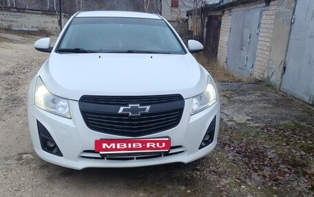 Chevrolet Cruze II, 2013 год, 630 000 рублей, 4 фотография