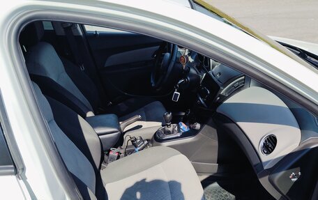 Chevrolet Cruze II, 2013 год, 630 000 рублей, 9 фотография