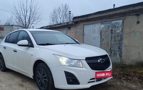 Chevrolet Cruze II, 2013 год, 630 000 рублей, 5 фотография