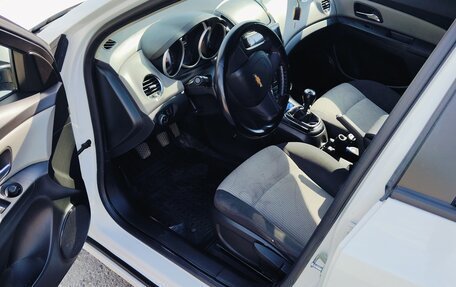 Chevrolet Cruze II, 2013 год, 630 000 рублей, 20 фотография