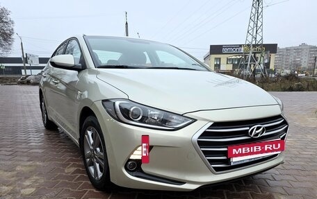 Hyundai Elantra VI рестайлинг, 2017 год, 1 500 000 рублей, 4 фотография