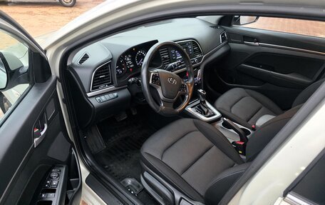 Hyundai Elantra VI рестайлинг, 2017 год, 1 500 000 рублей, 16 фотография