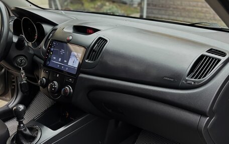 KIA Cerato III, 2009 год, 650 000 рублей, 2 фотография