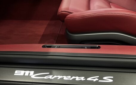 Porsche 911, 2021 год, 18 954 000 рублей, 23 фотография