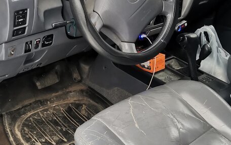 Toyota Land Cruiser Prado 90 рестайлинг, 1999 год, 800 000 рублей, 3 фотография