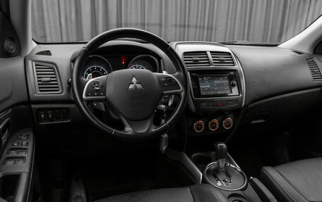 Mitsubishi ASX I рестайлинг, 2013 год, 740 000 рублей, 9 фотография
