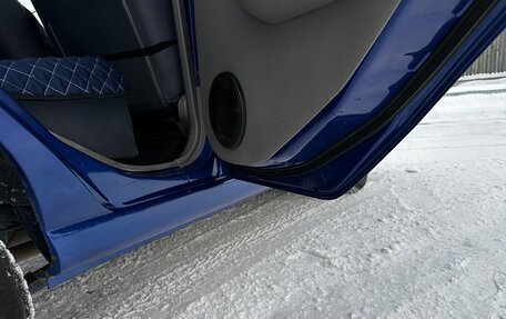 Nissan Cube II, 2000 год, 256 000 рублей, 21 фотография