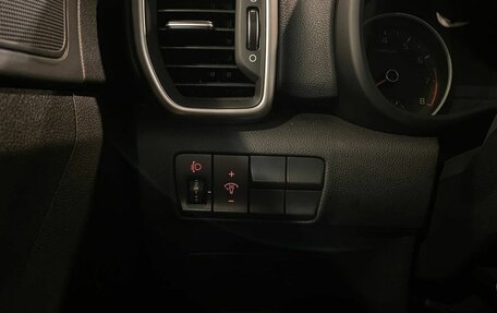 KIA Sportage IV рестайлинг, 2019 год, 1 925 000 рублей, 32 фотография