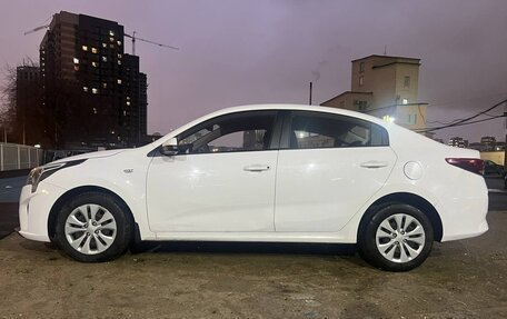 KIA Rio IV, 2021 год, 899 000 рублей, 6 фотография