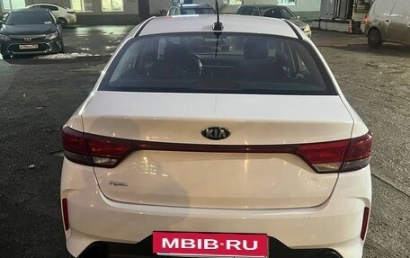 KIA Rio IV, 2021 год, 899 000 рублей, 4 фотография