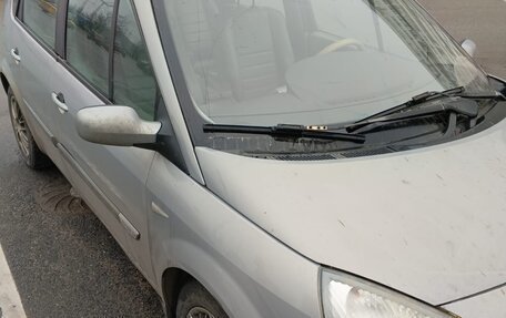 Renault Scenic III, 2005 год, 280 000 рублей, 2 фотография