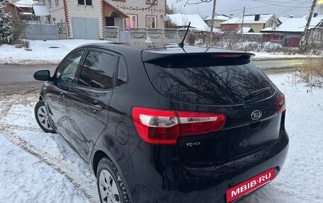 KIA Rio III рестайлинг, 2014 год, 1 000 000 рублей, 3 фотография