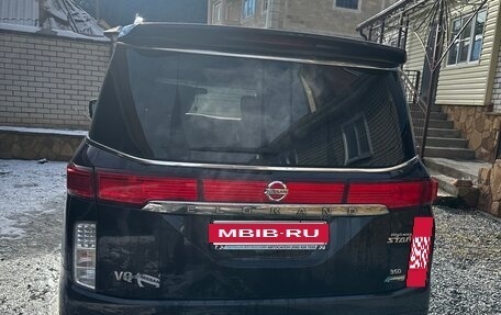 Nissan Elgrand III, 2010 год, 2 500 000 рублей, 5 фотография