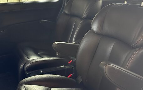 Nissan Elgrand III, 2010 год, 2 500 000 рублей, 16 фотография