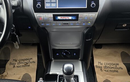 Toyota Land Cruiser Prado 150 рестайлинг 2, 2021 год, 4 600 000 рублей, 35 фотография