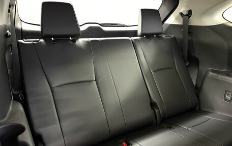 Toyota Highlander, 2025 год, 6 100 000 рублей, 21 фотография