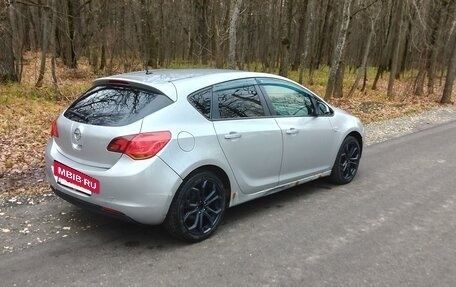 Opel Astra J, 2010 год, 570 000 рублей, 17 фотография