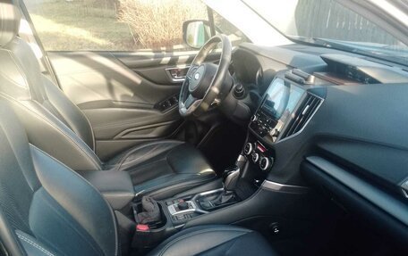 Subaru Forester, 2019 год, 2 850 000 рублей, 9 фотография