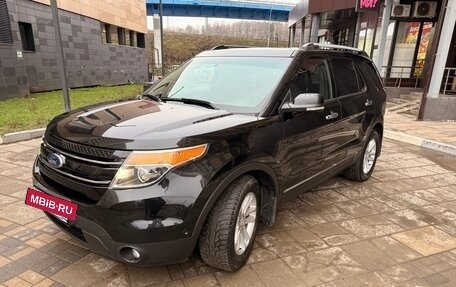 Ford Explorer VI, 2013 год, 1 950 000 рублей, 2 фотография