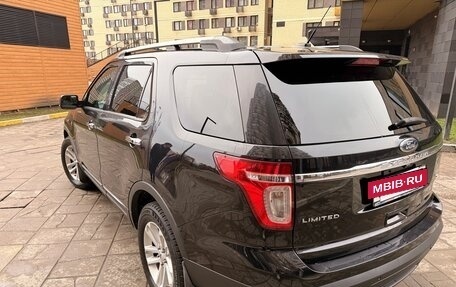 Ford Explorer VI, 2013 год, 1 950 000 рублей, 5 фотография