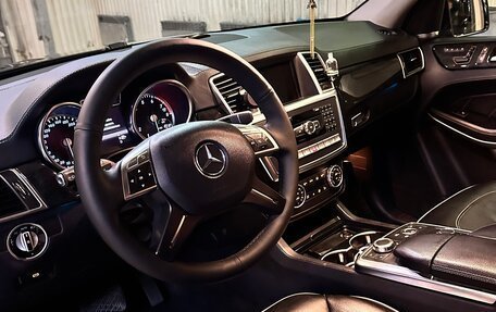 Mercedes-Benz GL-Класс, 2012 год, 2 400 000 рублей, 8 фотография
