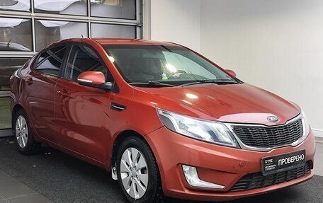 KIA Rio III рестайлинг, 2014 год, 900 000 рублей, 3 фотография